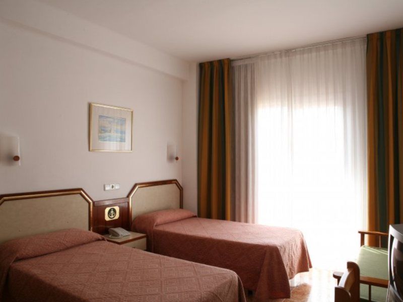 Hotel Costa Brava Blanes Kültér fotó